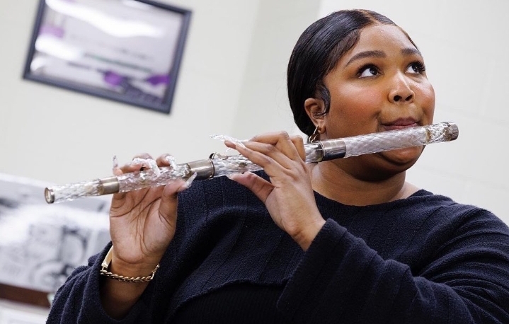 Lizzo plays 200-year-old flute owned by former US president